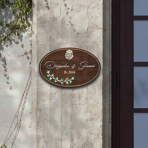 Personalized Oval Floral Wooden Name plate - Image 4