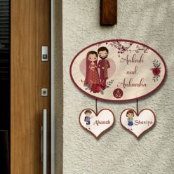 Personalized | Oval Couple Theme Nameplate with Two Kids