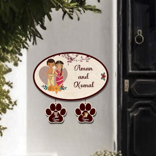 South Couple with Pet Name Plate | Personalized - Image 3