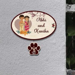 South Couple with Pet Name Plate | Personalized